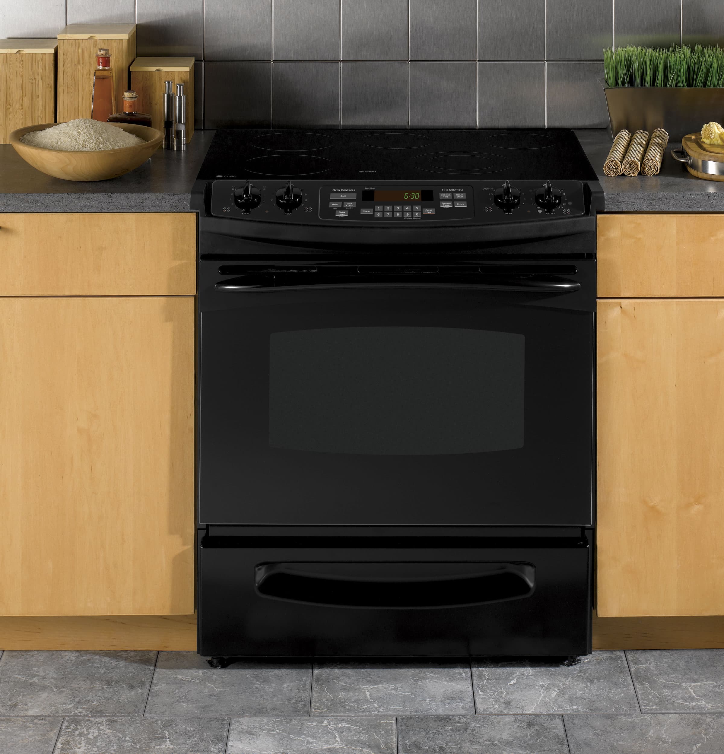 30" Slide-In Electric Range