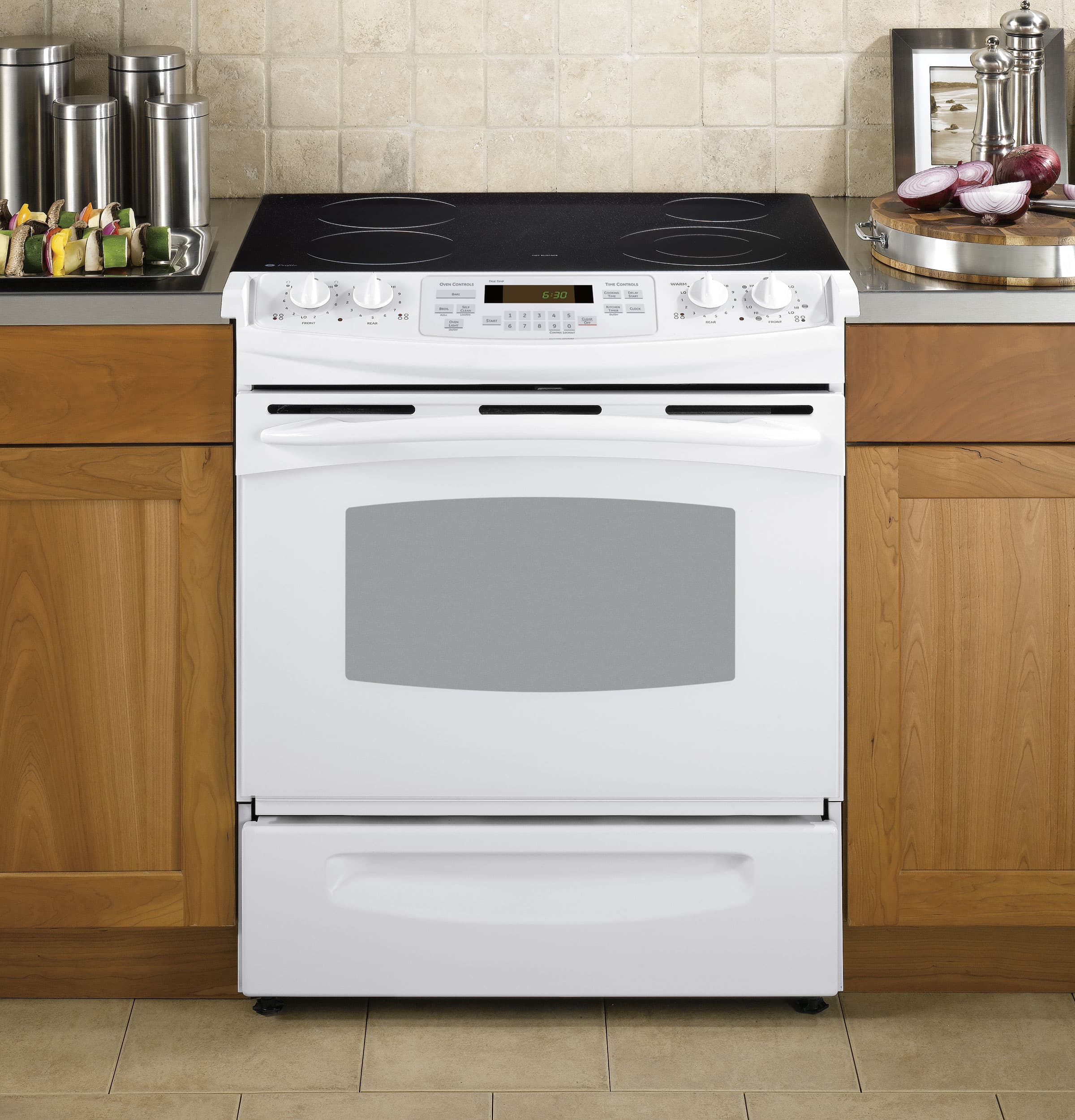 30" Slide-In Electric Range