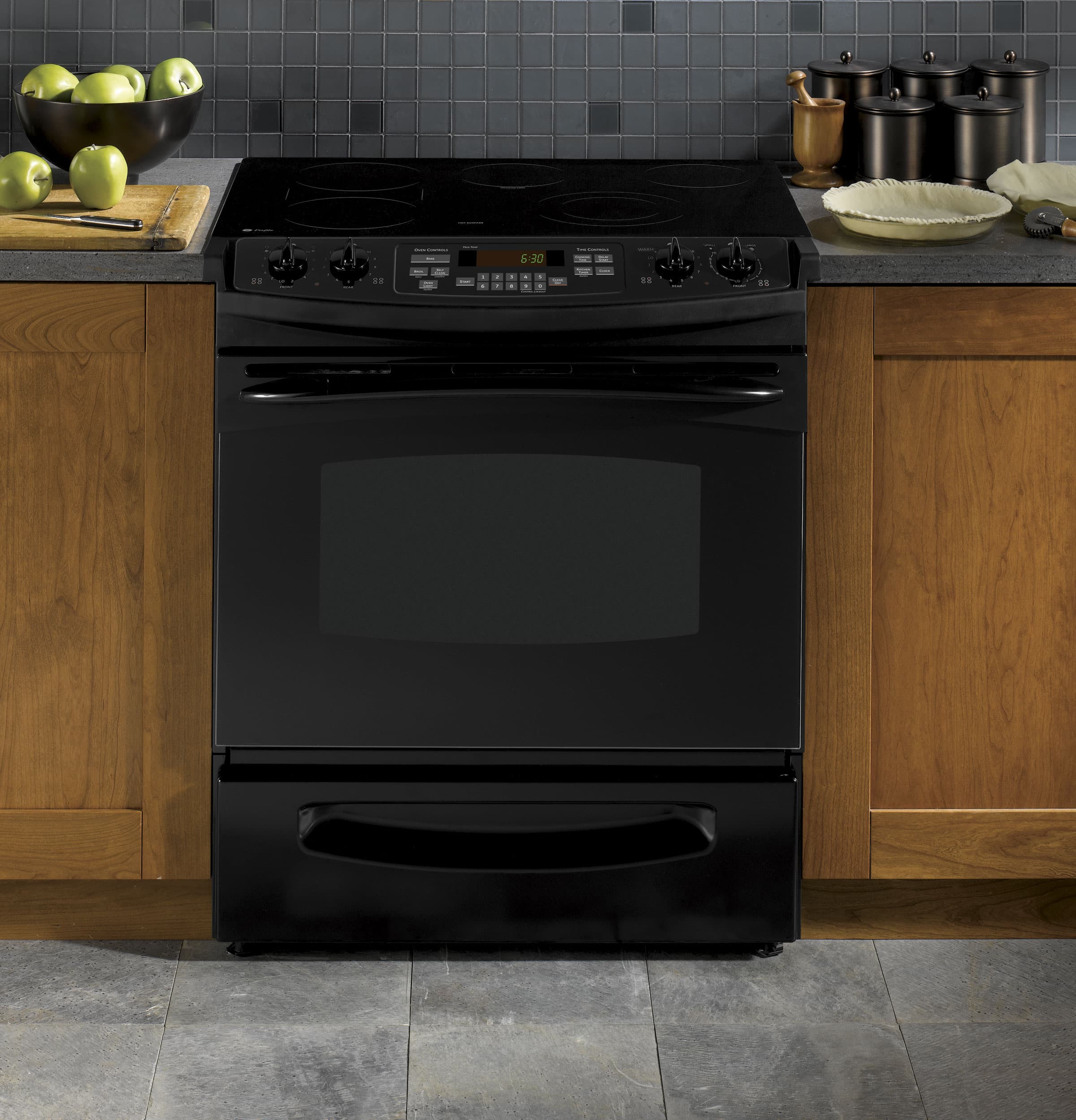 30" Slide-In Electric Range