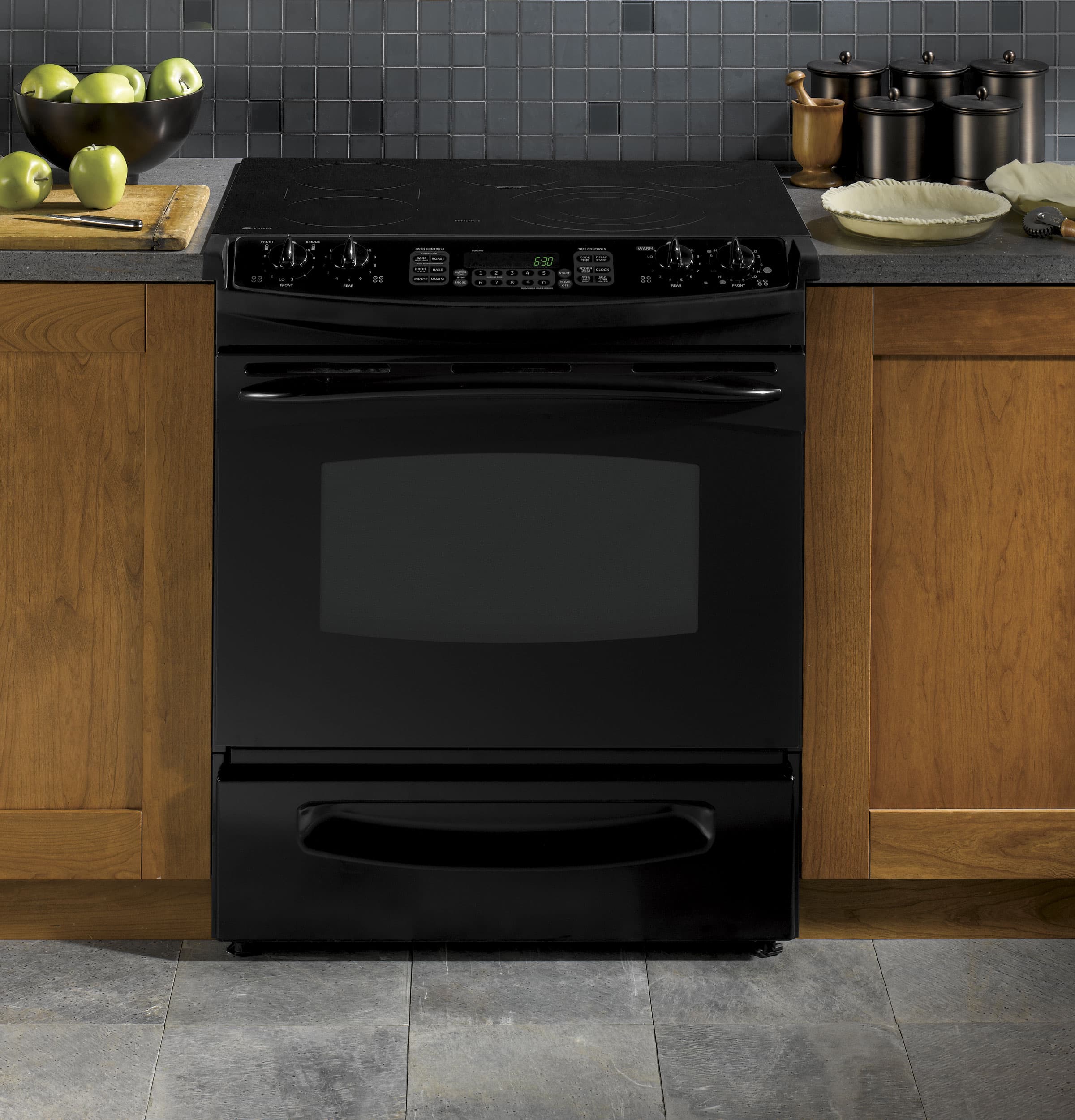 30" Slide-In Electric Range