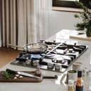 30" Dropin Gas Stovetop with 4 Gas Brass Burners and Black Porcelain Top (RC30-PBT) view 3