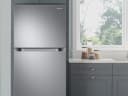 18 cu. ft. Top Freezer Refrigerator with FlexZone view 8