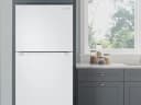 18 cu. ft. Top Freezer Refrigerator with FlexZone view 10