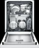 300 Series Dishwasher 24'' view 3