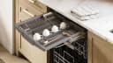 800 Series Built-in Dishwasher 24'' view 12
