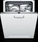 300 Series Dishwasher 24'' view 2