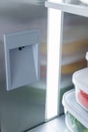Freedom Built-in French Door Bottom Freezer 36" Masterpiece® view 4