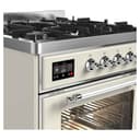 Majestic II Series 30" Dual Fuel Liquid Propane Freestanding Range view 4
