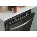 24” Dishwasher with AI Intelligent Wash - 47 dBA view 2