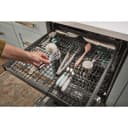 24” Stainless Steel Dishwasher with AI Intelligent Wash - 47 dBA view 73