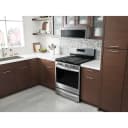 5.8 cu. ft. Freestanding Gas Range with Frozen Bake™ Technology view 7