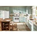 30-inch Gas Range with Crispy Mode and Griddle Zone view 9