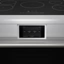 X Series 36-inch Professional Freestanding Induction Range view 6