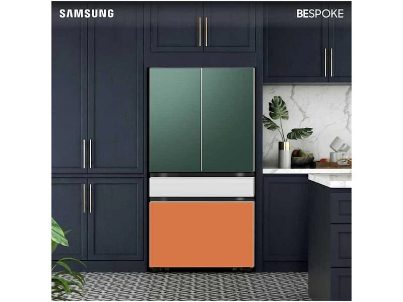 Bespoke 4-Door French Door Refrigerator (29 cu. ft.) with AutoFill Water Pitcher
