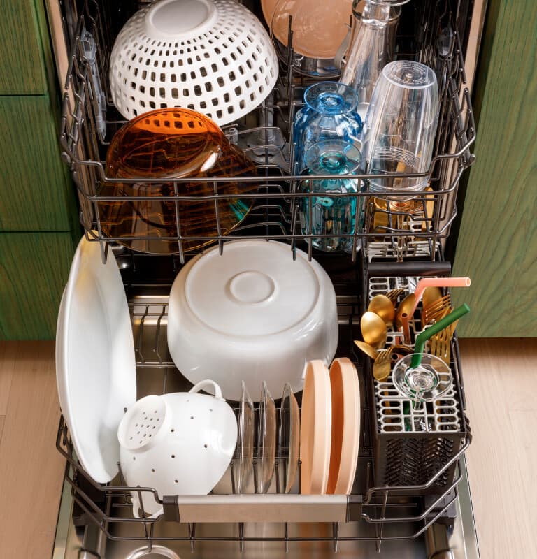 Café Customfit Stainless Interior Smart Dishwasher With Ultra Wash Top Rack And Dual Convection Ultra Dry, Led Lights, 39 Dba