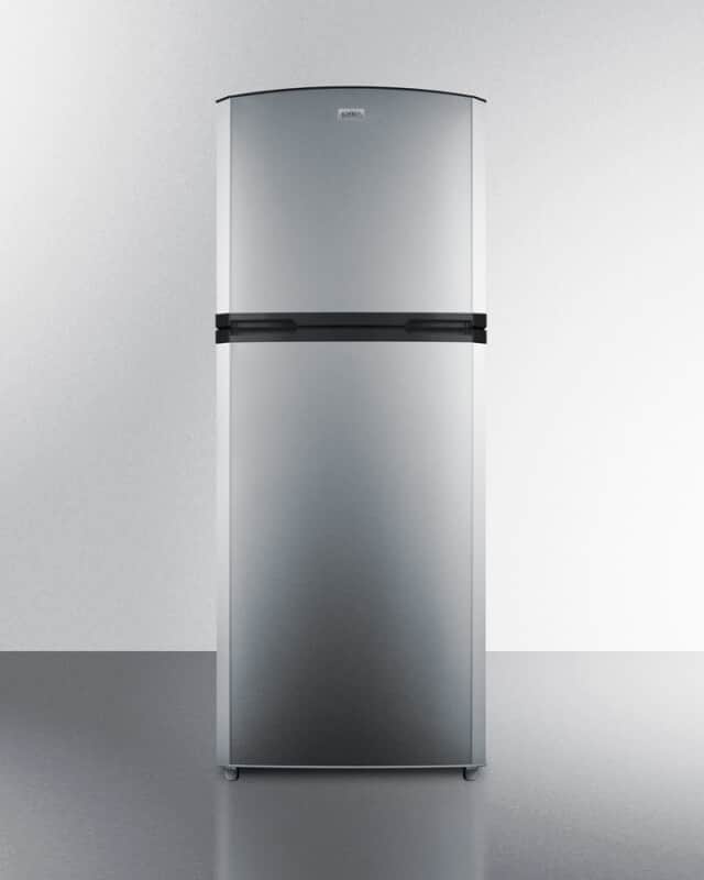 26" Wide Top Mount Refrigerator-Freezer With Icemaker