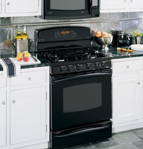 30" Free-Standing Dual-Fuel Double Oven Range