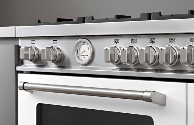 48 inch All Gas Range, 6 Brass Burner and Griddle