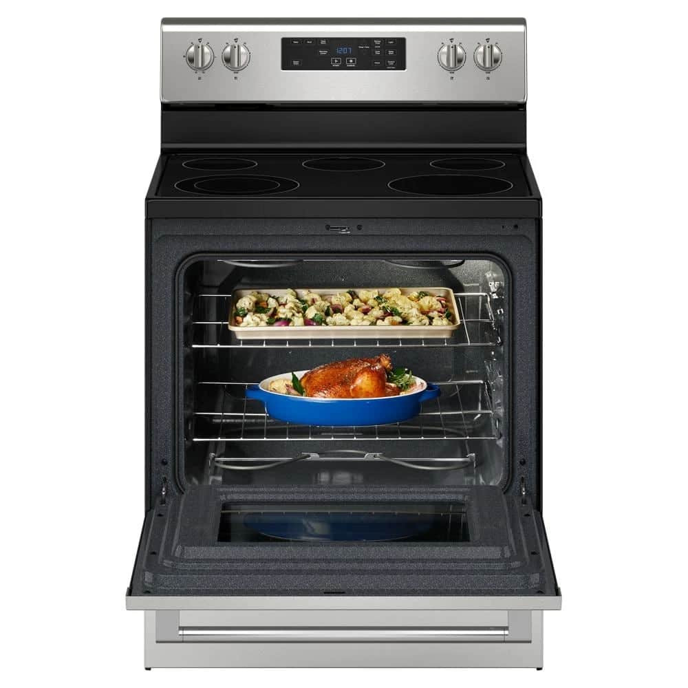 30-inch Wide Electric Range with Steam Clean - 5.3 cu. ft.