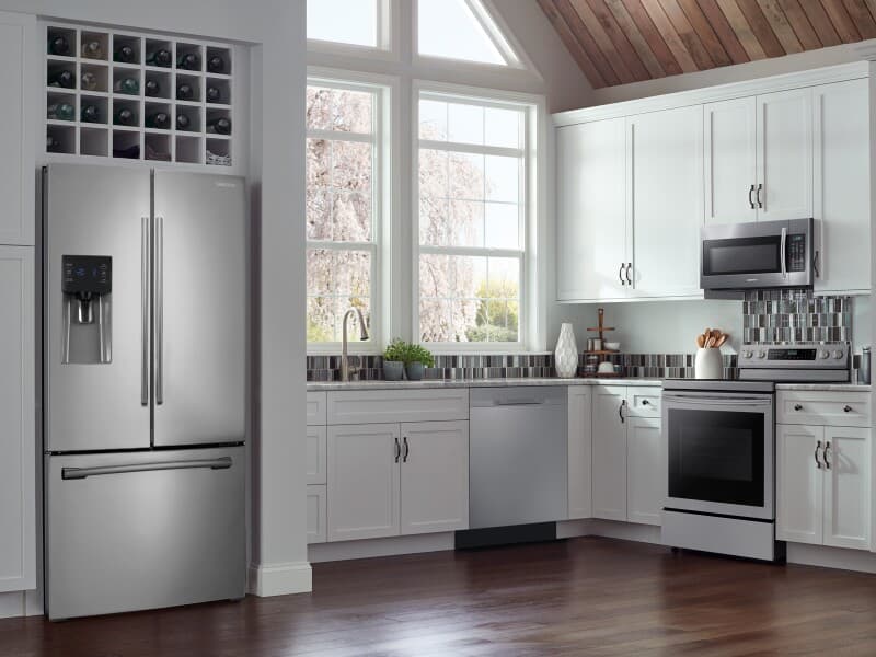 5.9 cu. ft. Freestanding Electric Range with True Convection & Steam Assist in Stainless Steel