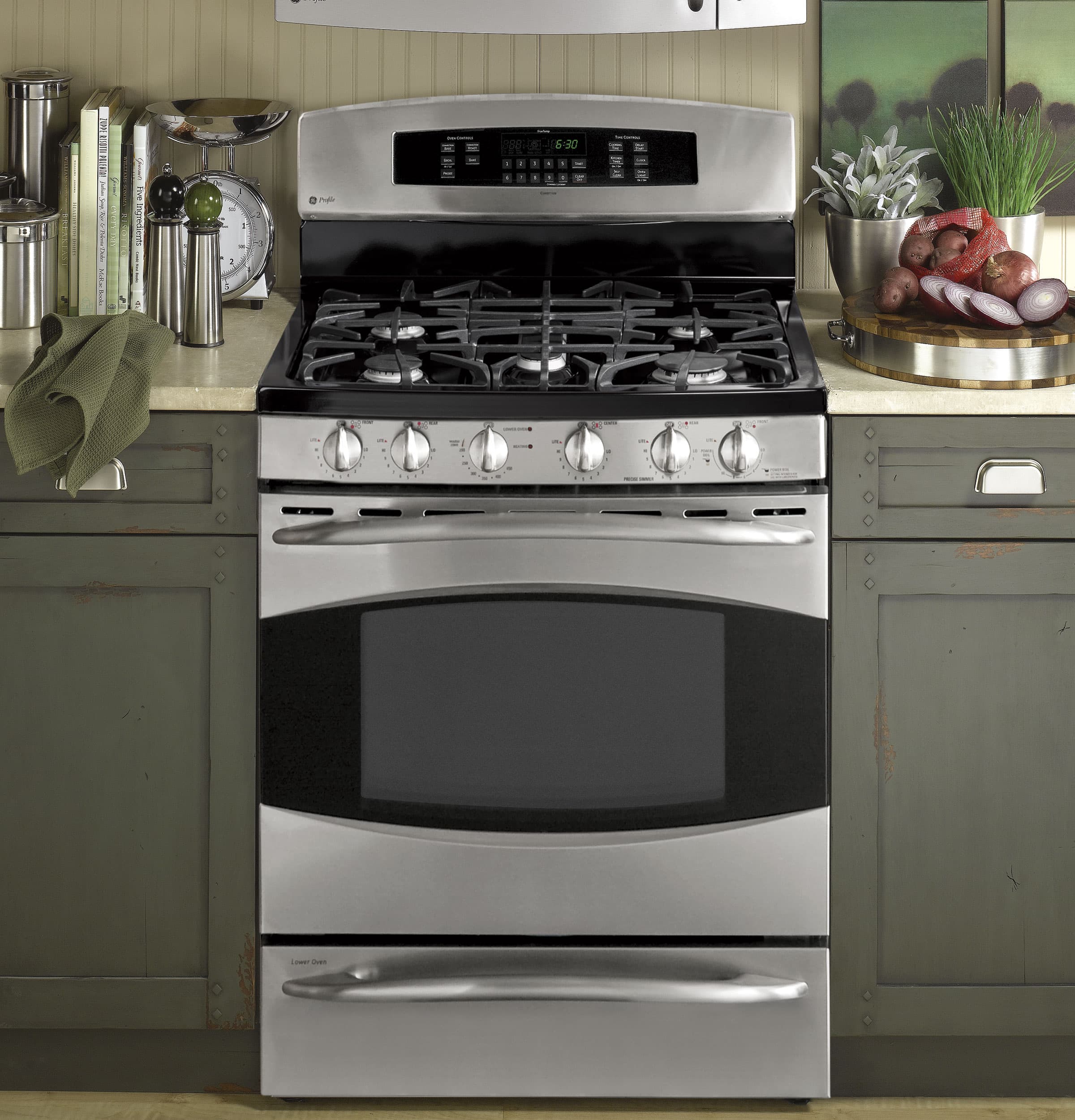 30" Dual-Fuel Range with Baking Drawer