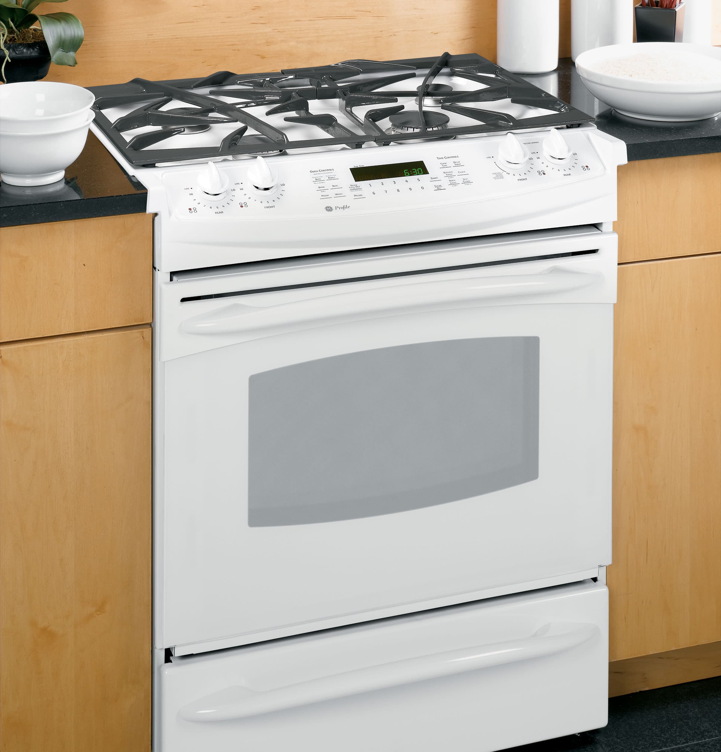 30" Dual Fuel Slide-In Range